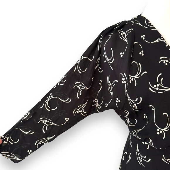 Joie Black 3/4 Sleeve Surplice V Neck Silk Asymmetric Wrap Dress Size Small - Picture 6 of 10